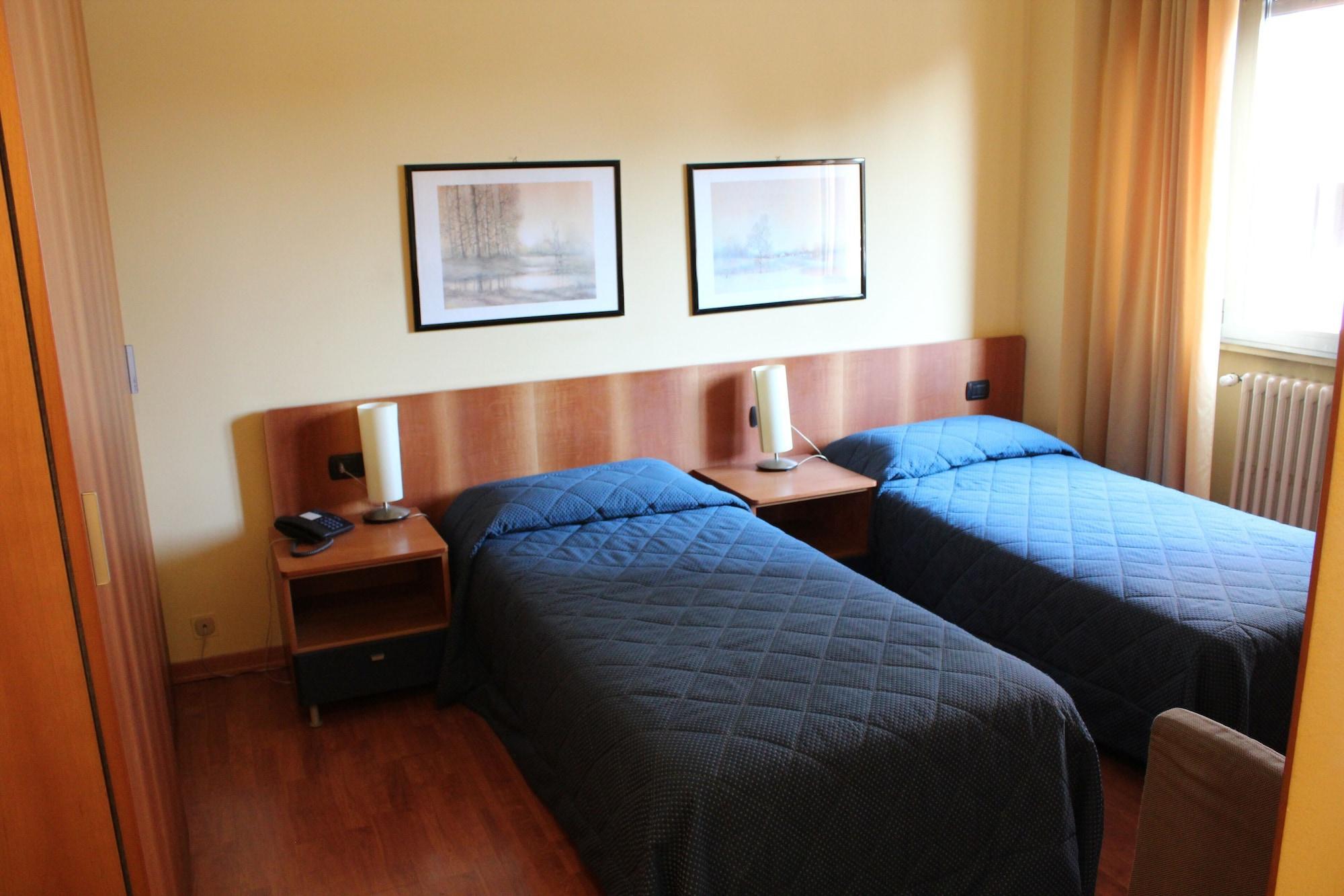 Hotel Selide Desio Exterior foto