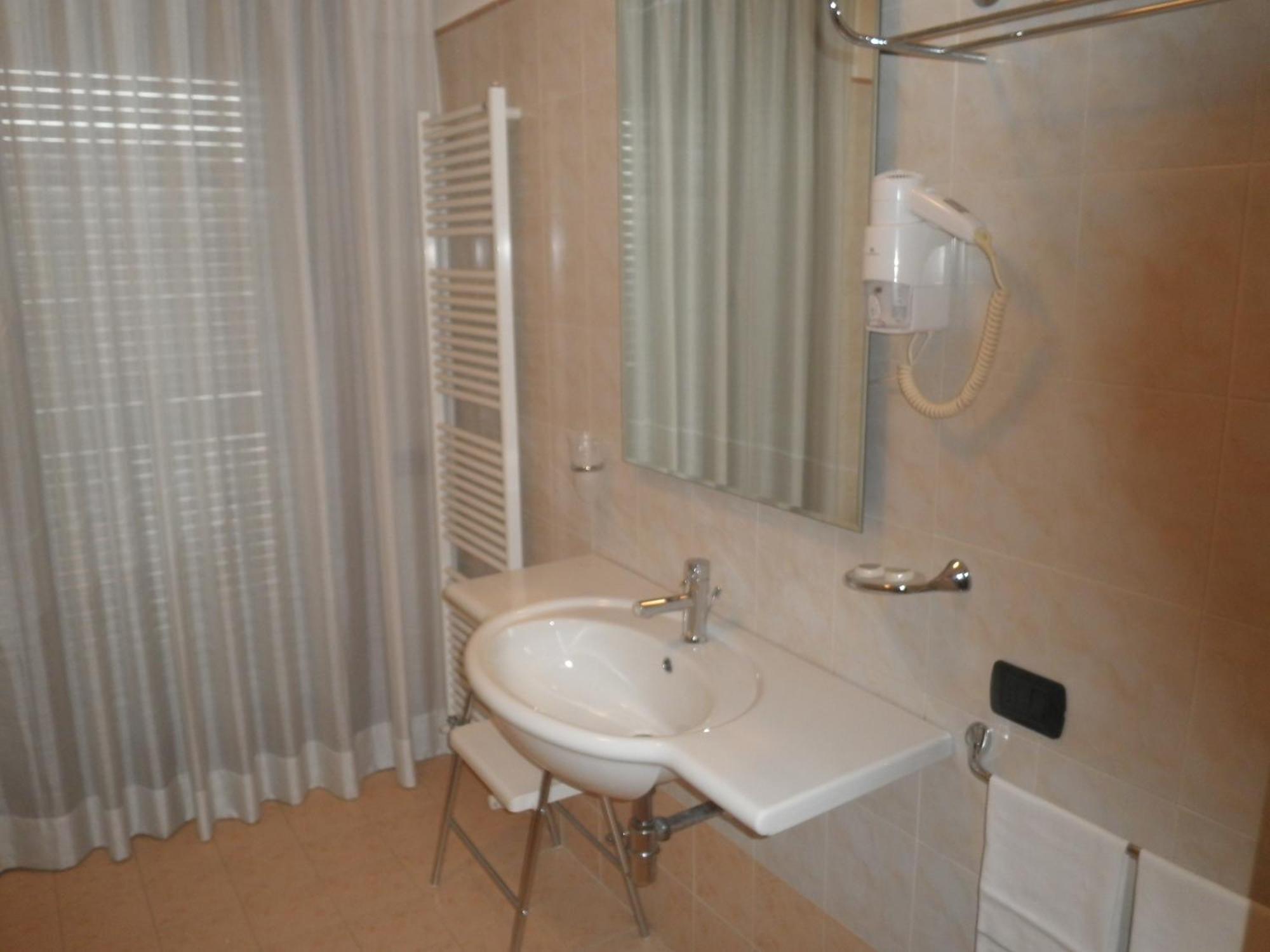 Hotel Selide Desio Exterior foto